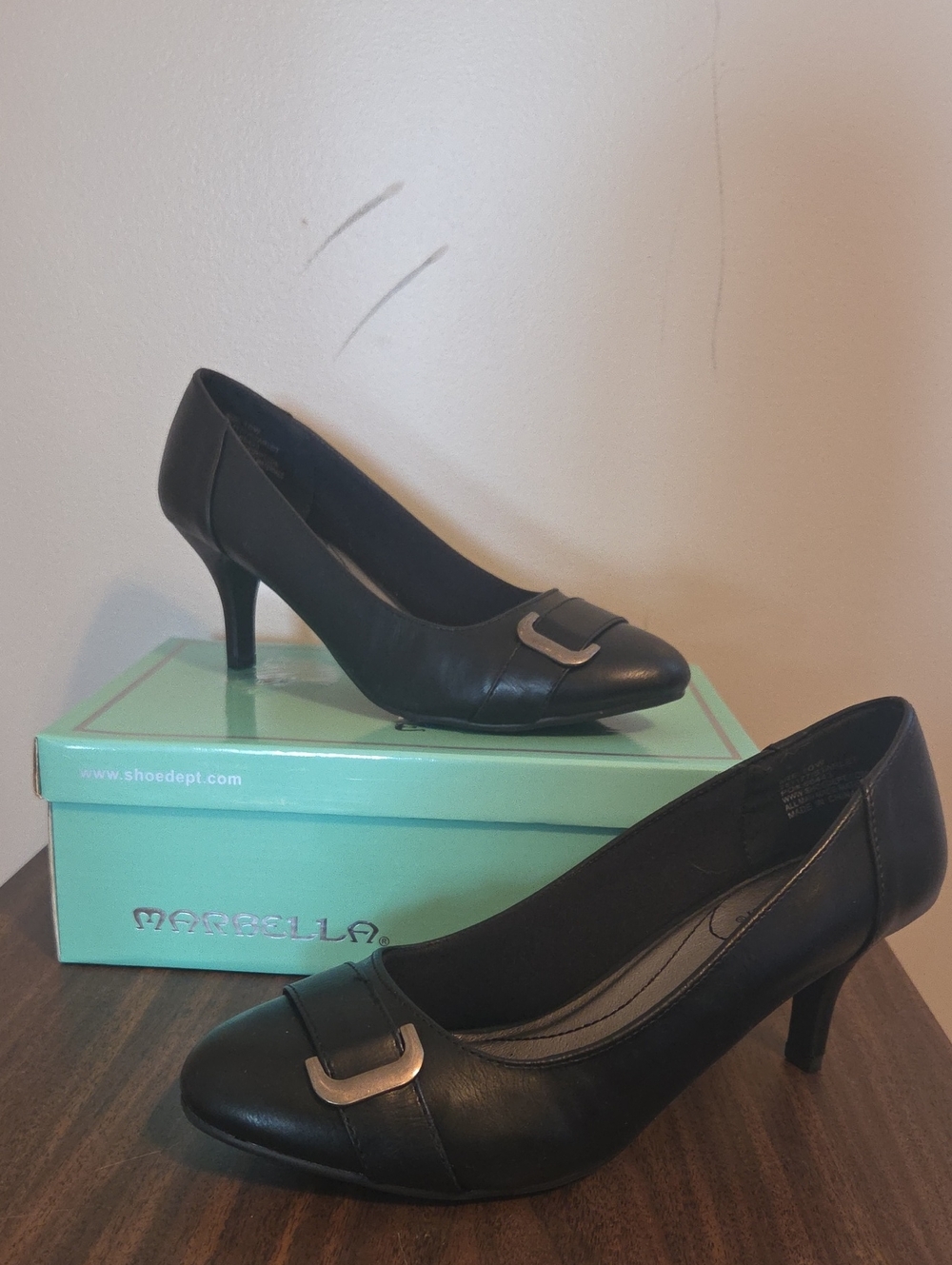 Marbella Classic Black Leather Kitten Heel Pumps with Silver Accent